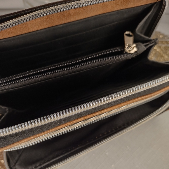 Kenneth Cole reaction mini crossbody purse - Picture 8 of 8